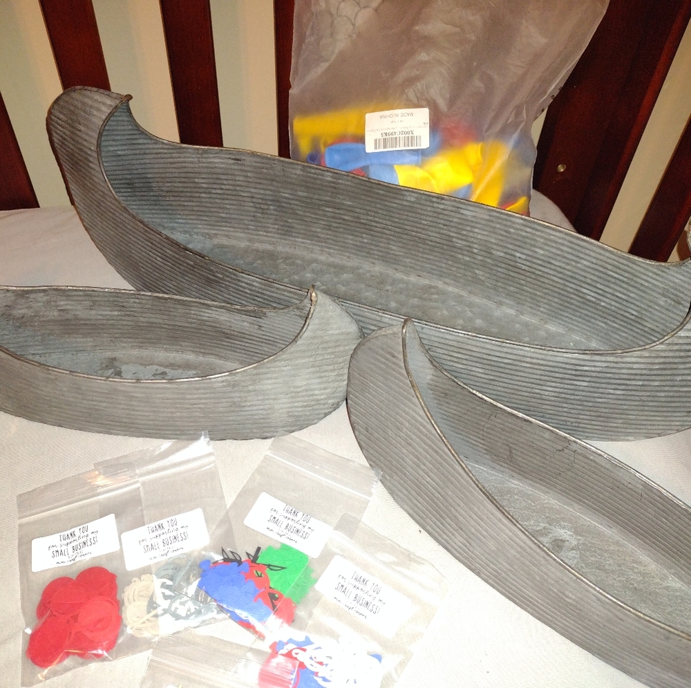 "Gone fishing" themed party decorations